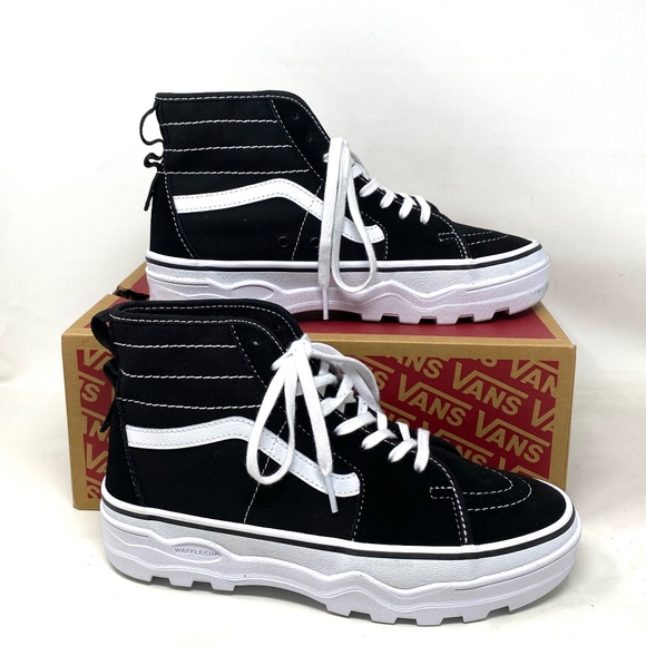 VANS Sentry Sk8-Hi WC Sneakers Women Skate Shoes Black Suede Canvas VN0A5KY5BA2 - Picture 2 of 8